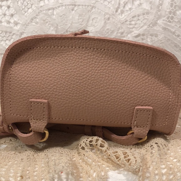 🦋Miniso Tiny Leather Backpack - Picture 5 of 9